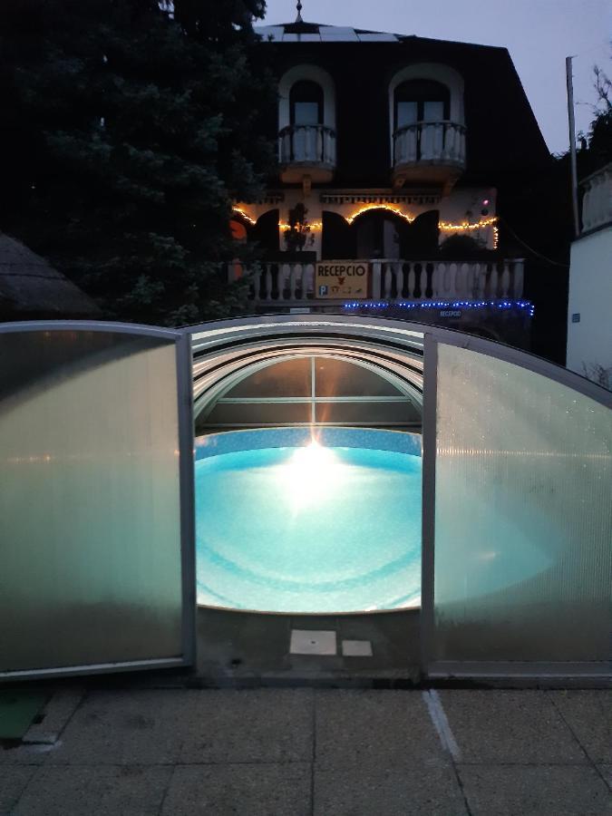 Steinhaus Bed & Breakfast 凯斯特海伊 外观 照片