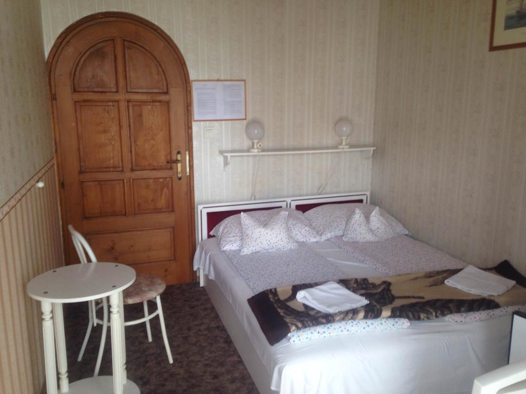 Steinhaus Bed & Breakfast 凯斯特海伊 外观 照片
